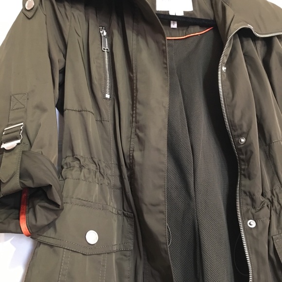 BCBG Green Jacket with orange piping - Picture 9 of 12